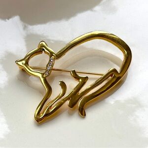 Vintage Gold Cat Brooch with rhinestones